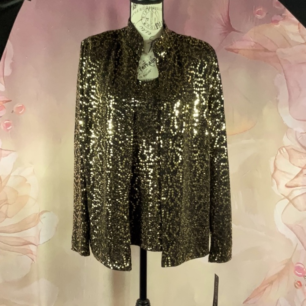 BLUE SAGE - *NWT* - 2-Piece gold sequin sleeveless top and jacket. Size L